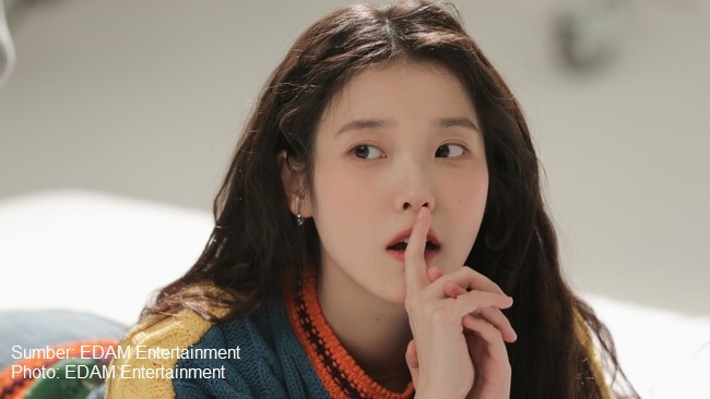 IU
